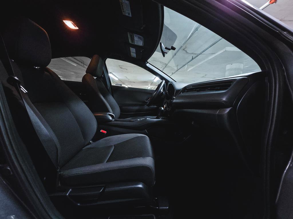 Used 2022 Honda HR-V Sport image 32