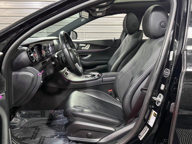 Used 2019 Mercedes-Benz E 300 4MATIC image 17