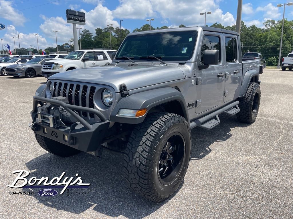 Used 2020 Jeep Gladiator Sport w/ Quick Order Package 24S AWD/4WD image 3