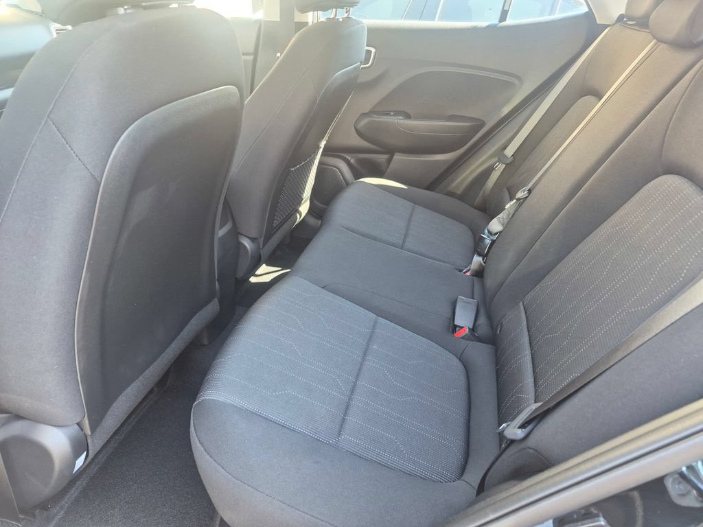 Used 2026 Hyundai Venue SE FWD image 19