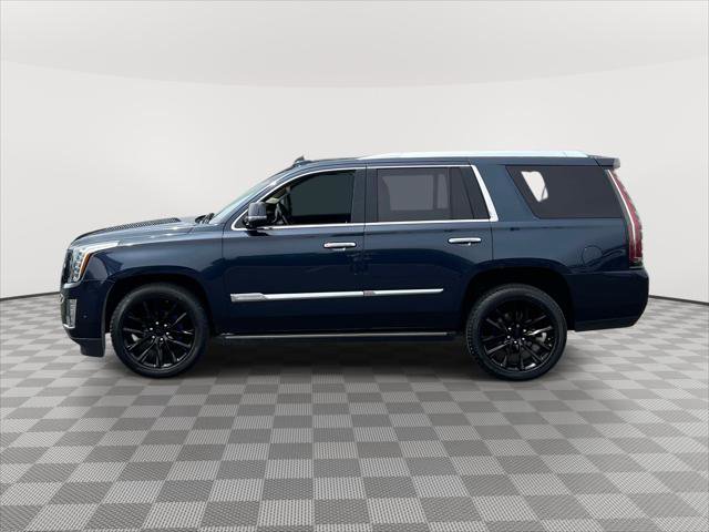 Used 2018 Cadillac Escalade Premium Luxury AWD/4WD image 4