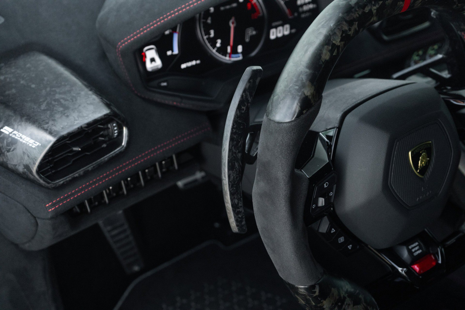 Used 2018 Lamborghini Huracan Performante image 18