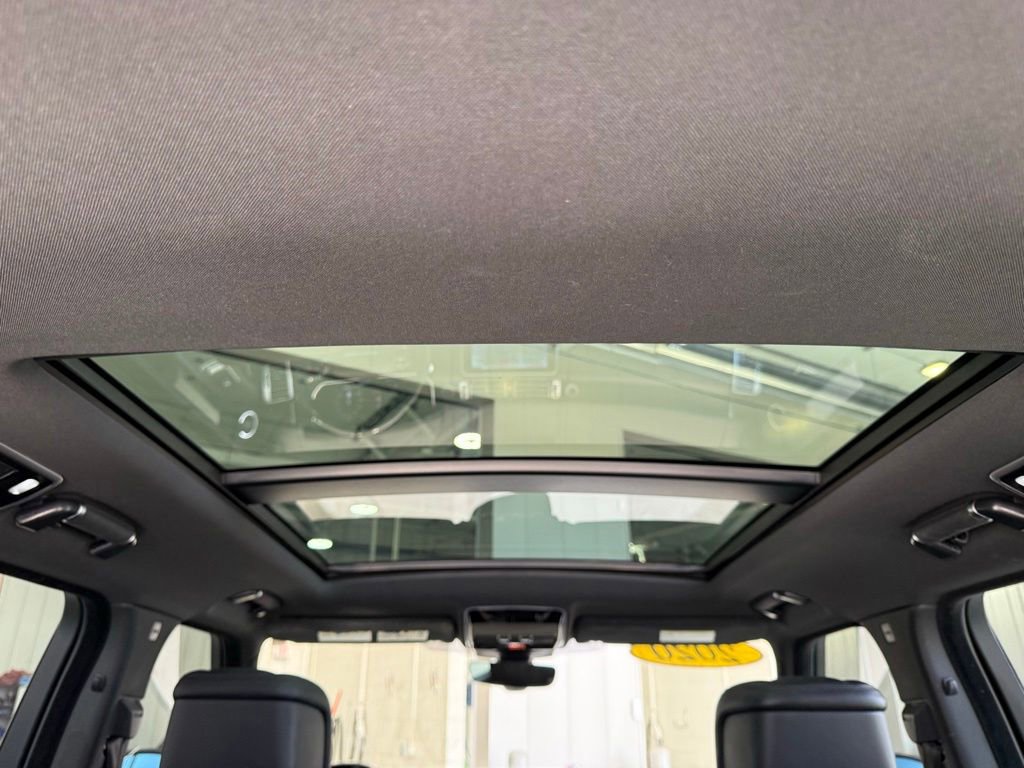 Used 2020 Land Rover Range Rover HSE AWD/4WD image 18