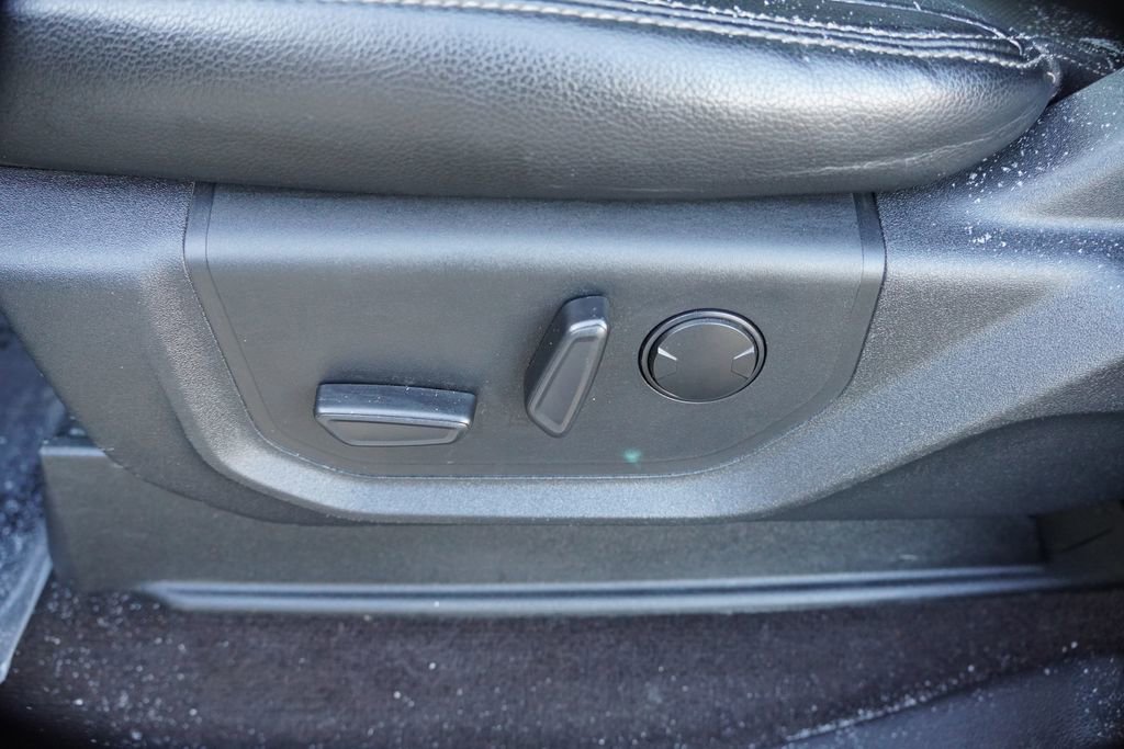 Used 2020 Ford F150 Lariat w/ Equipment Group 502A Luxury image 23