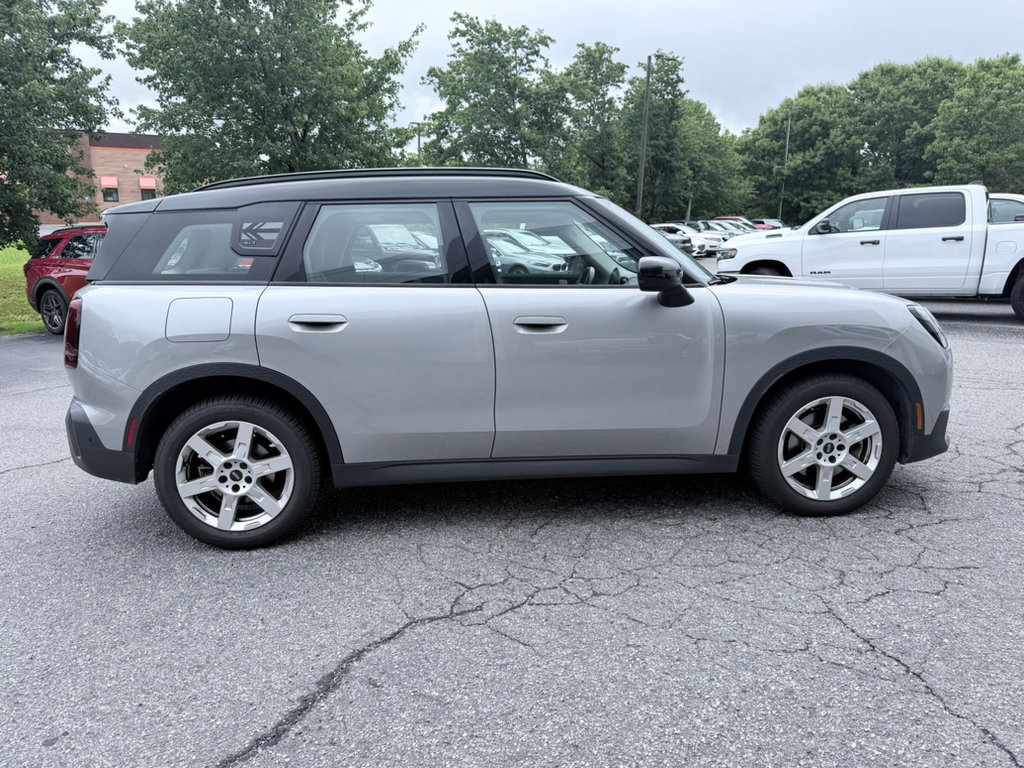 Used 2025 MINI Cooper Countryman S AWD/4WD image 4
