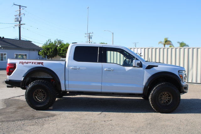 Used 2025 Ford F150 Raptor AWD/4WD image 3
