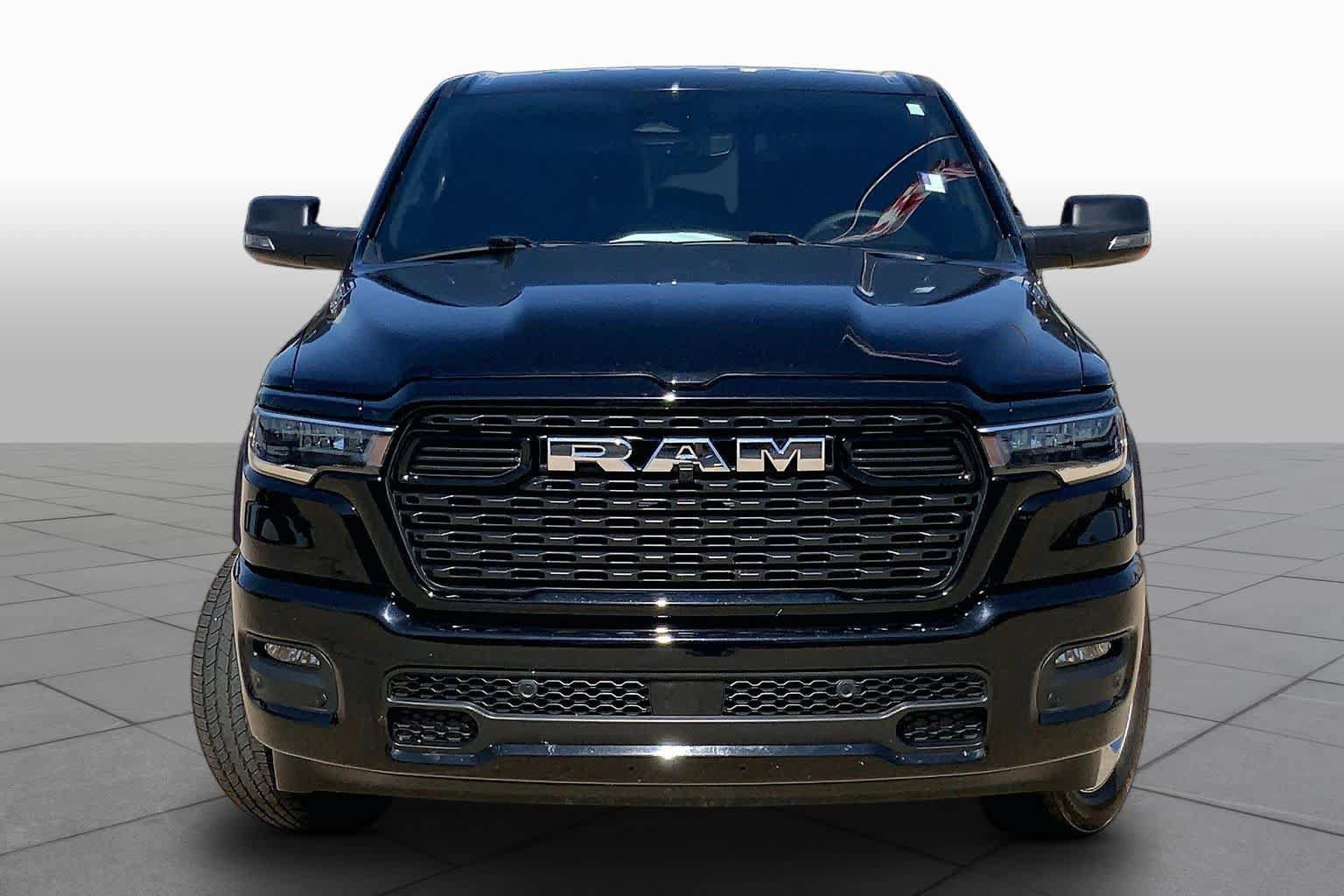 Used 2025 RAM 1500 Big Horn AWD/4WD image 4