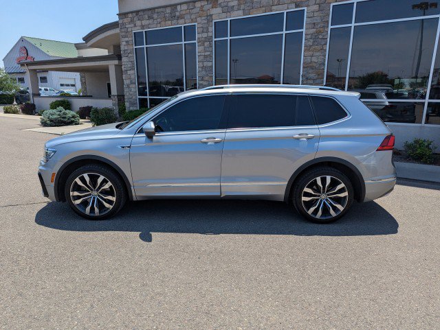 Used 2021 Volkswagen Tiguan SEL Premium R-Line AWD/4WD image 2