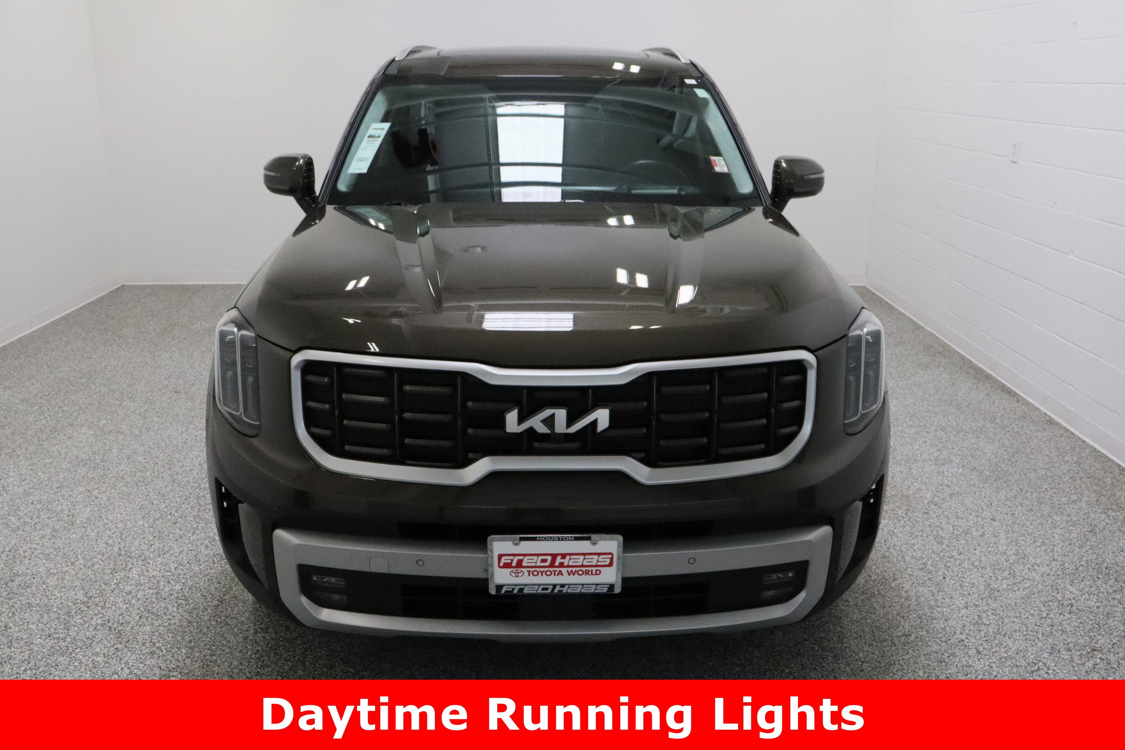 Used 2024 Kia Telluride SX Prestige image 3