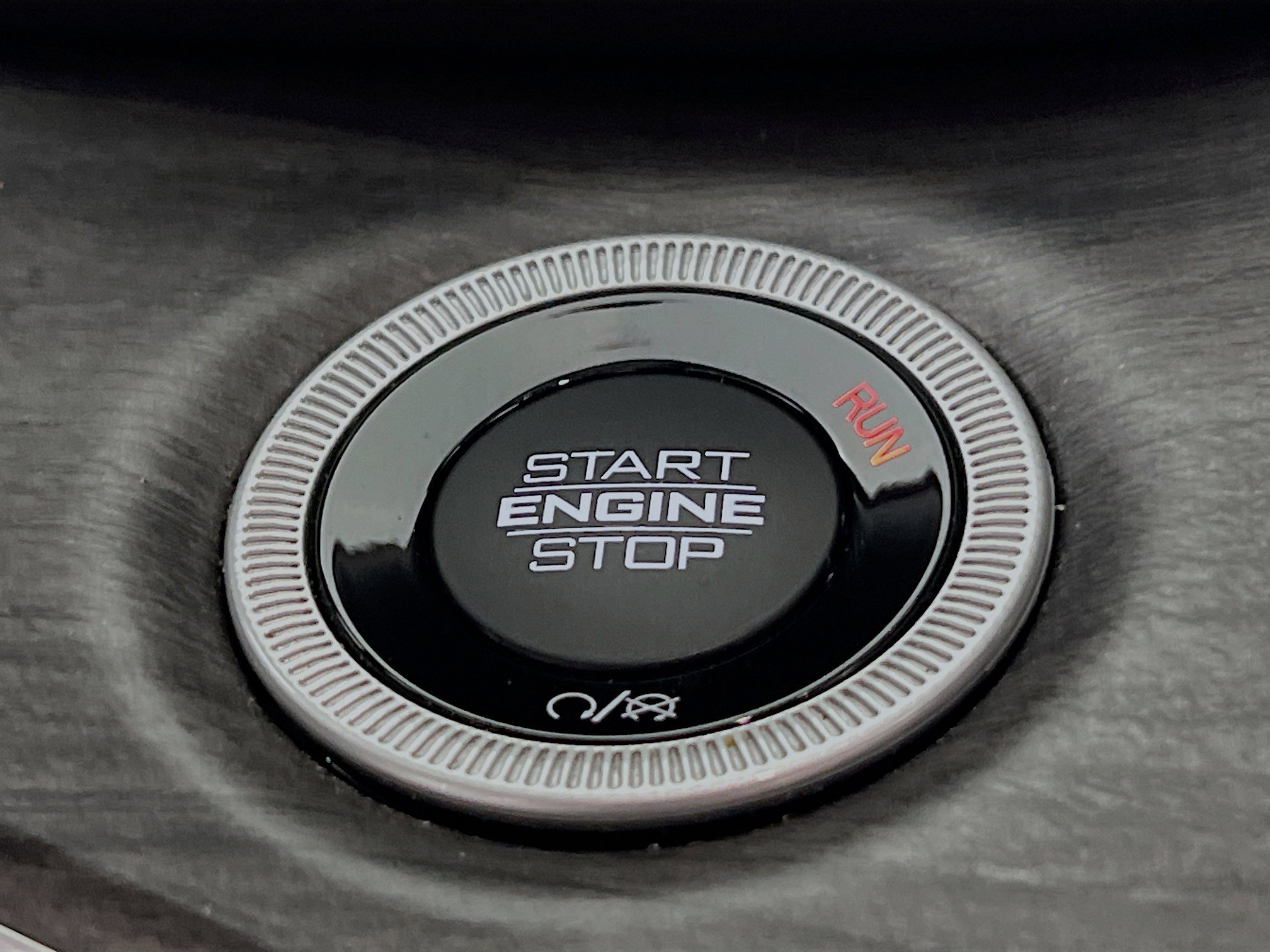 Used 2023 Jeep Grand Cherokee Limited image 23