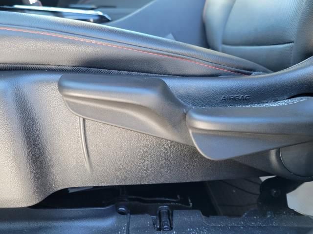 Used 2024 Chevrolet Trax RS image 16