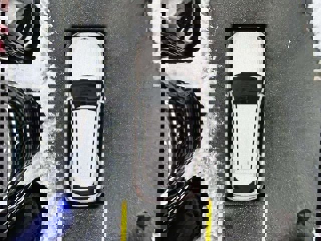 Used 2025 Genesis GV70 3.5T Sport w/ Sport Advanced Package image 32