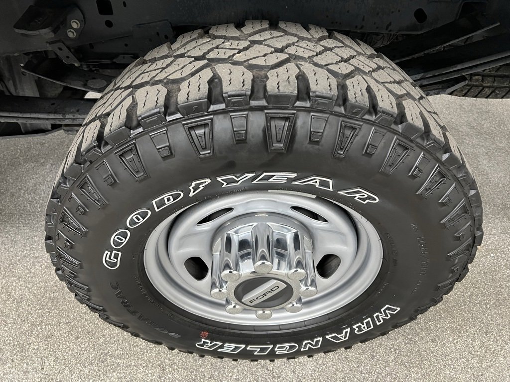 Used 2024 Ford F350 XL w/ XL Off-Road Package image 19