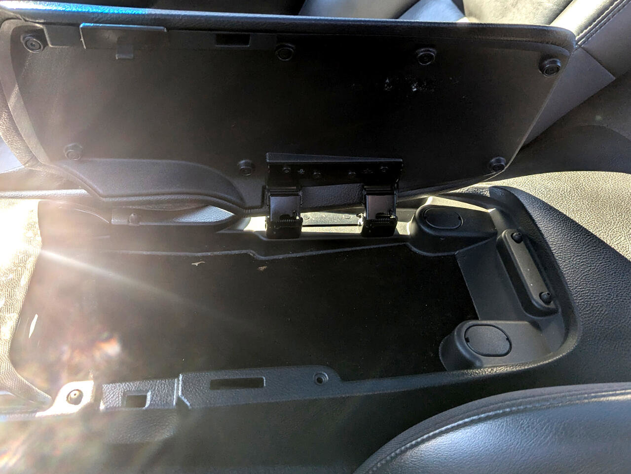 Used 2005 Chevrolet Corvette Coupe w/ Preferred Equipment Group image 22