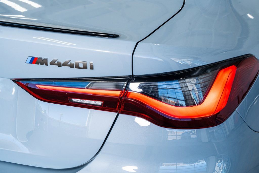 Used 2023 BMW M440i Coupe w/ Premium Package image 27