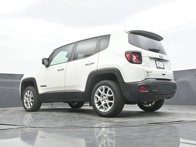 Used 2023 Jeep Renegade Latitude AWD/4WD image 56