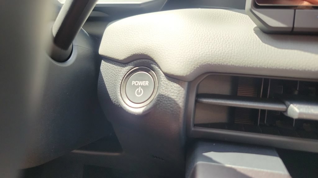 Certified 2026 Toyota RAV4 SE w/ Convenience Package AWD/4WD image 23