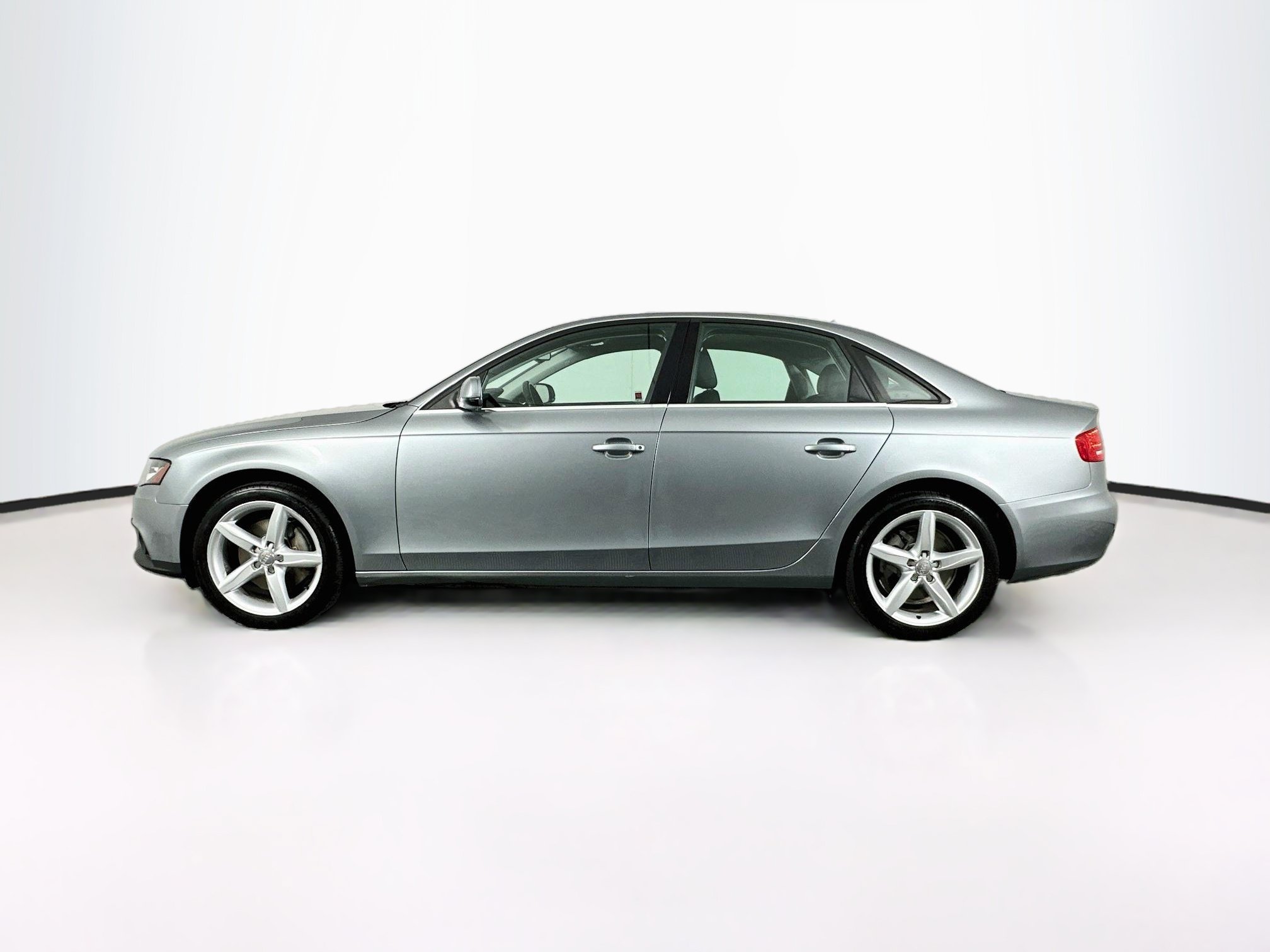 Used 2011 Audi A4 2.0T Prestige AWD/4WD image 4