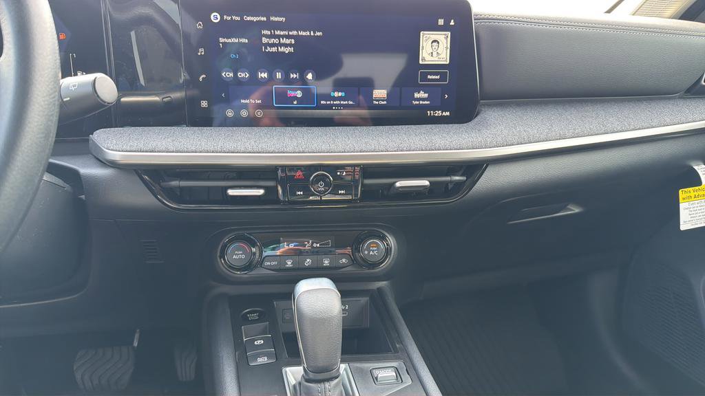 New 2026 Nissan Kicks SV w/ Charging Package FWD image 8