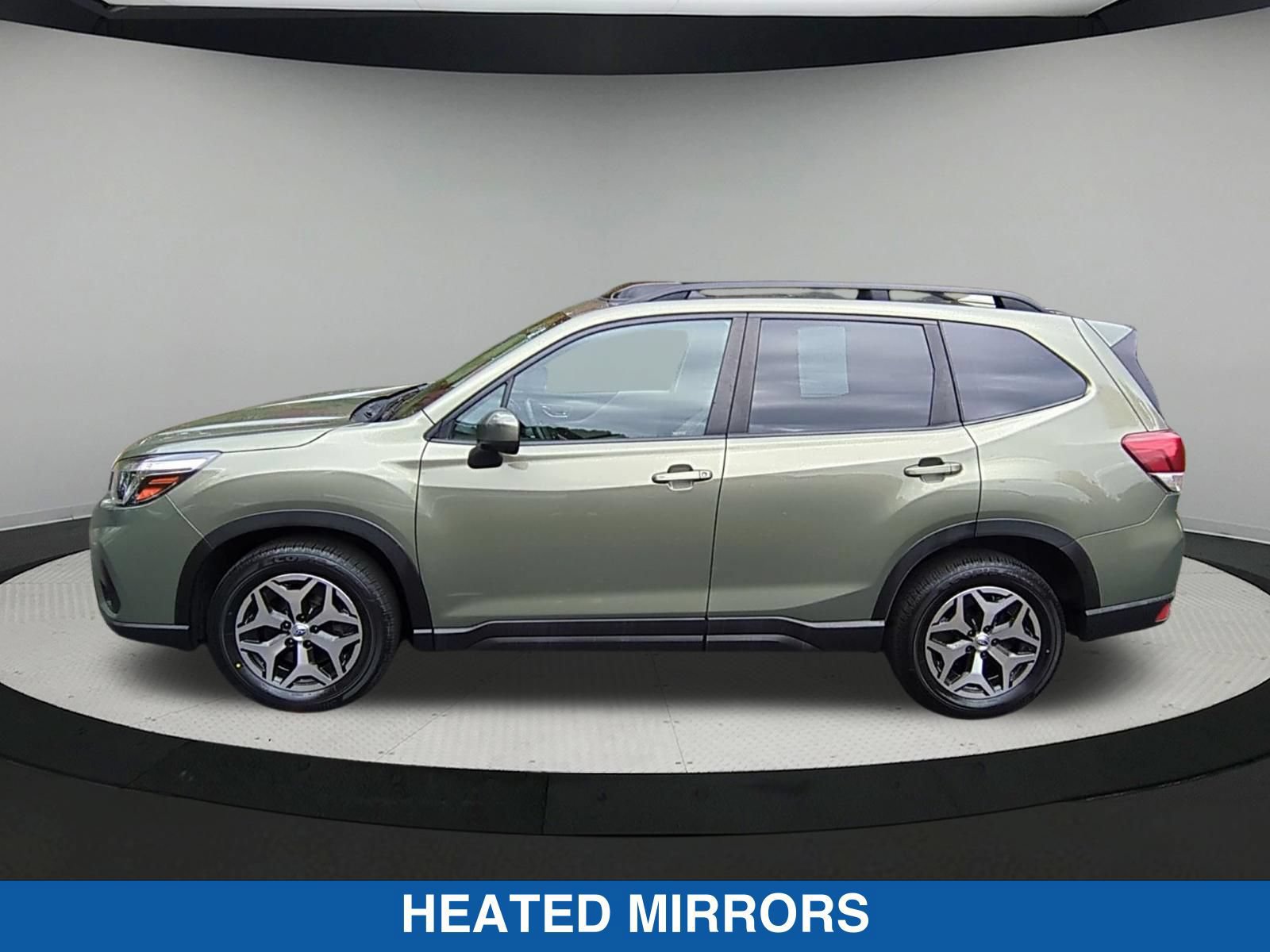 Used 2020 Subaru Forester Premium AWD/4WD image 7