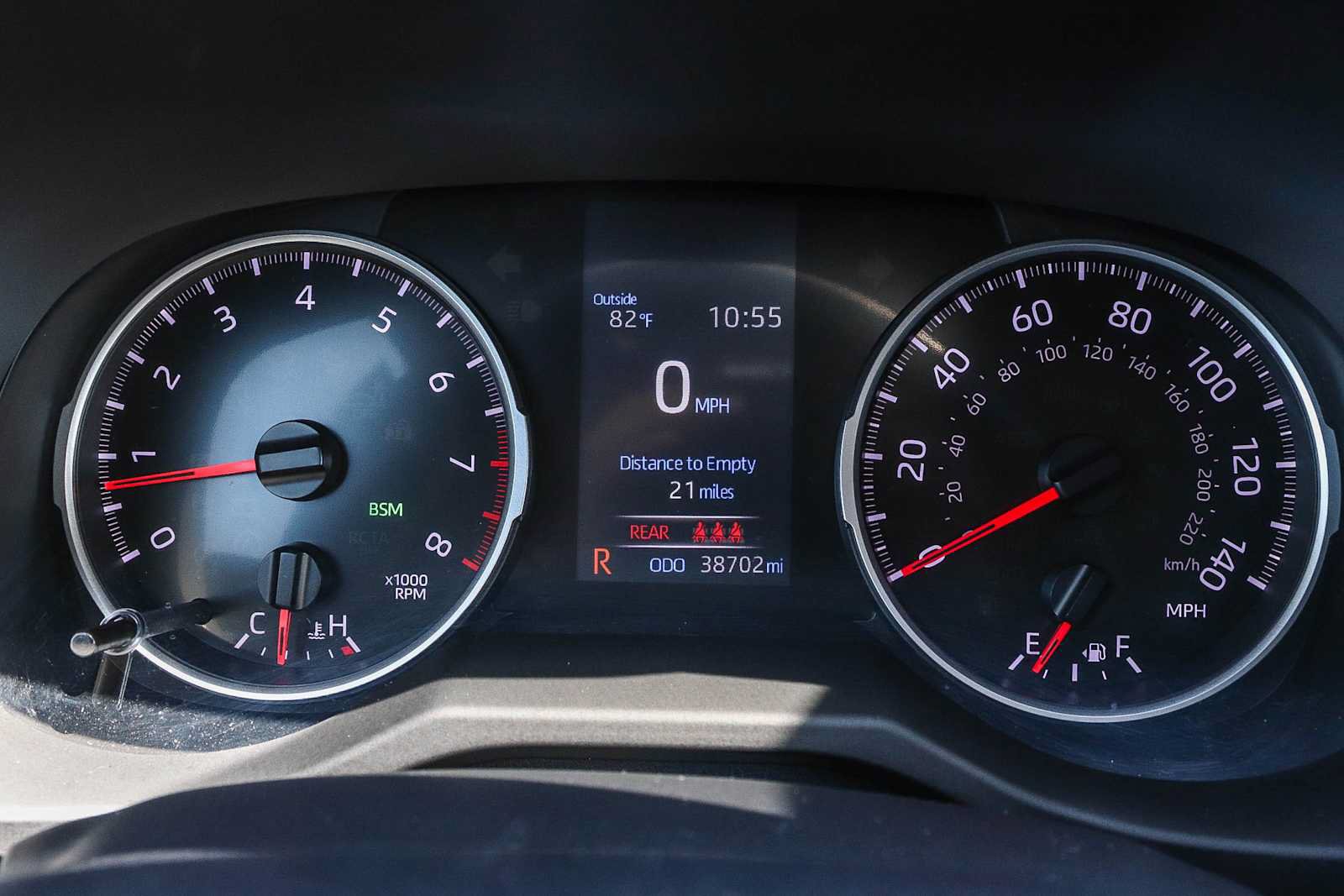 Used 2022 Toyota RAV4 XLE w/ Convenience Package FWD image 31