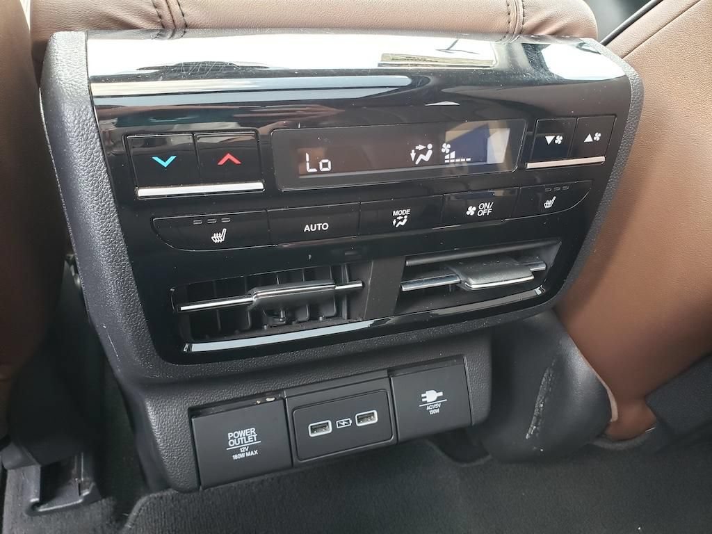 Certified 2023 Acura MDX SH-AWD w/ Advance Package image 12