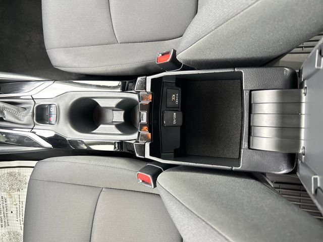 Used 2020 Toyota Corolla LE FWD image 22