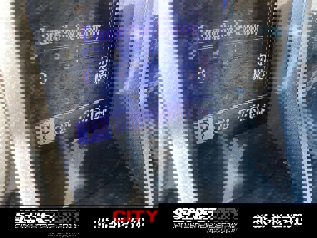 Used 2019 Toyota Tacoma TRD Sport w/ Technology Package image 9