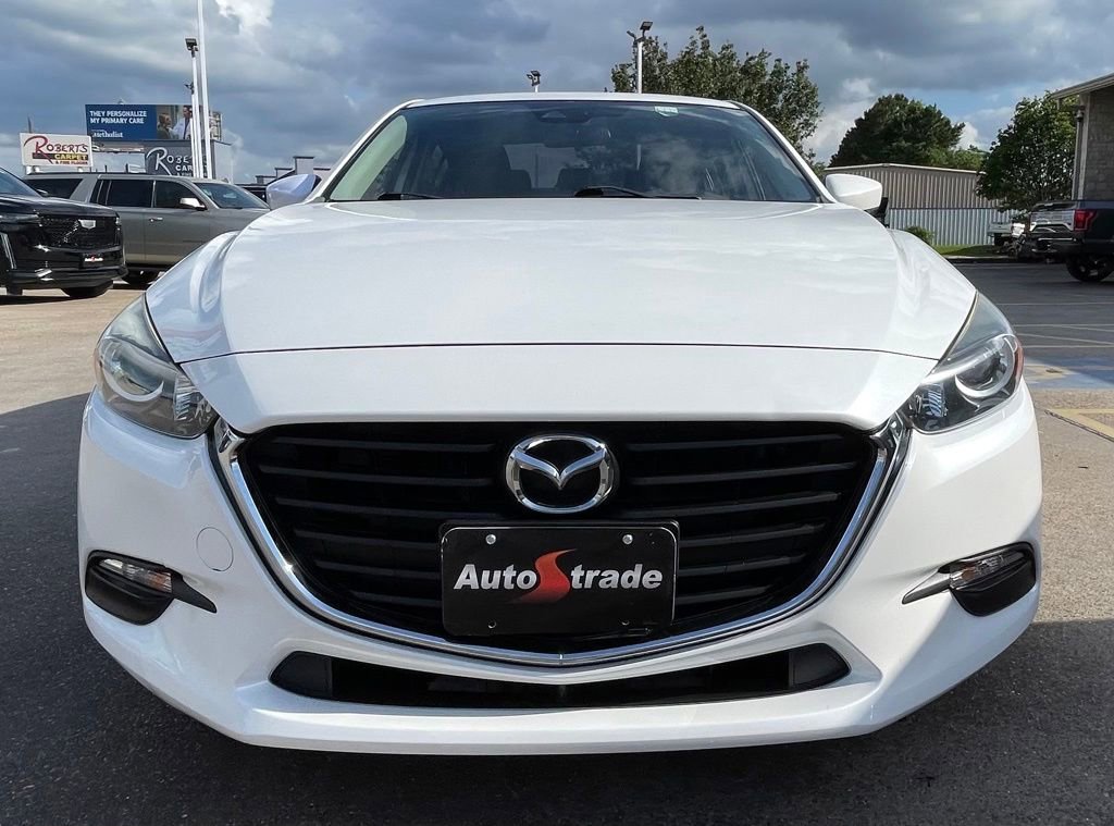 Used 2018 MAZDA MAZDA3 Sport w/ Preferred Equipment Package FWD image 9