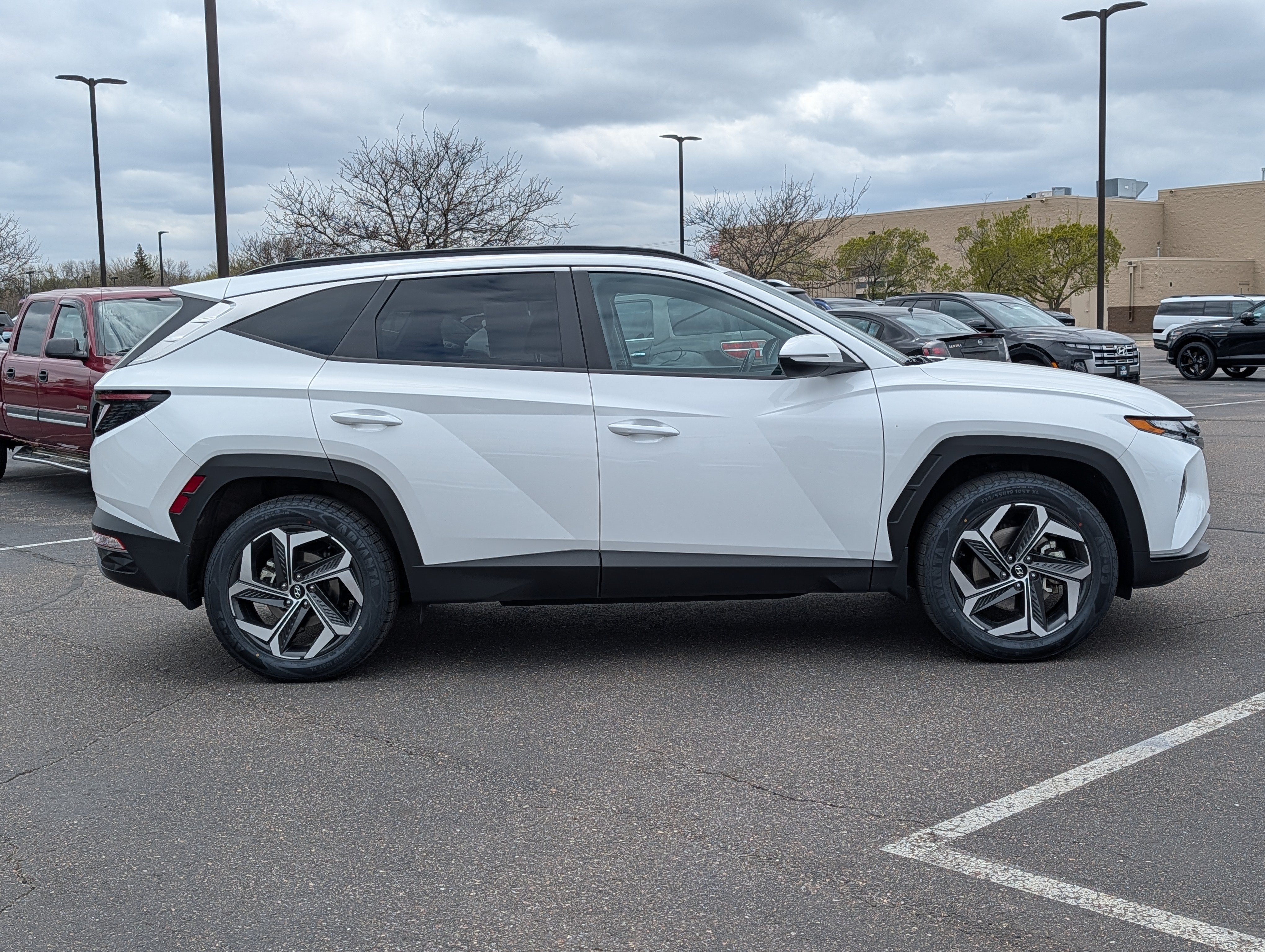 Certified 2023 Hyundai Tucson SEL w/ Convenience Package AWD/4WD image 6