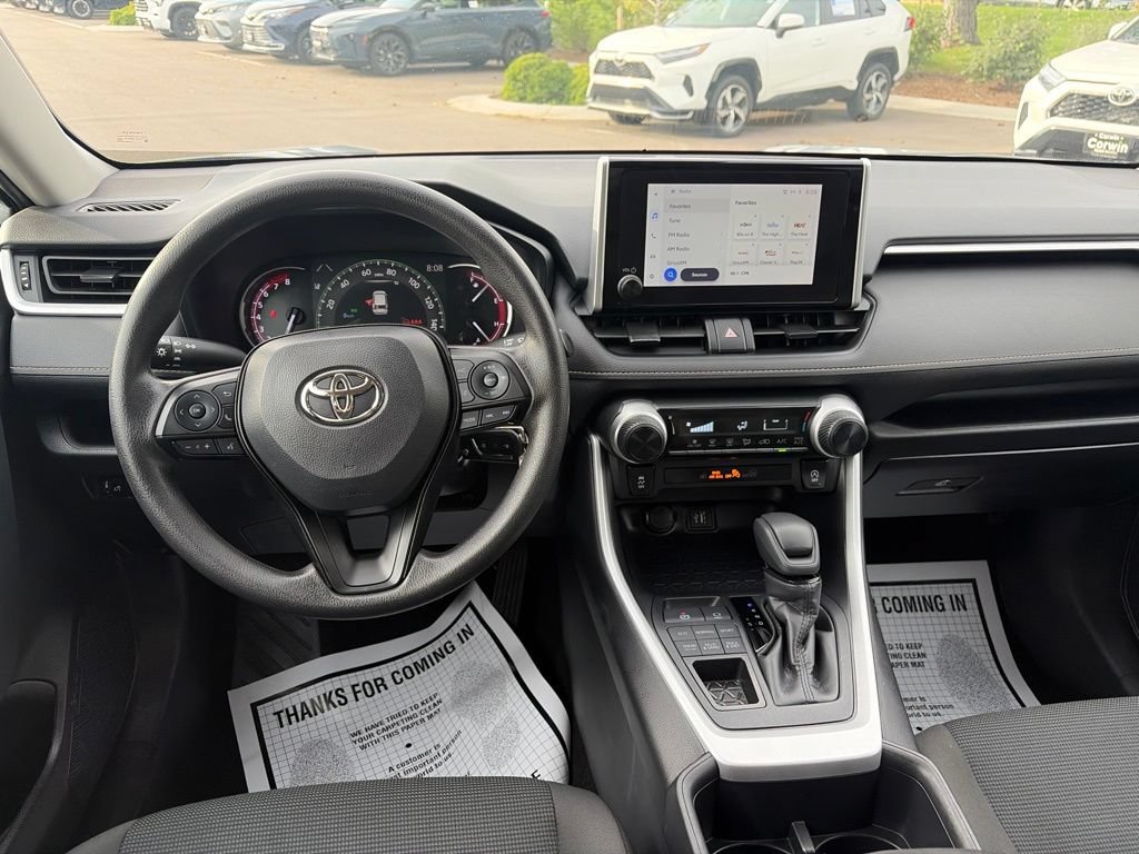 Used 2025 Toyota RAV4 LE AWD/4WD image 22