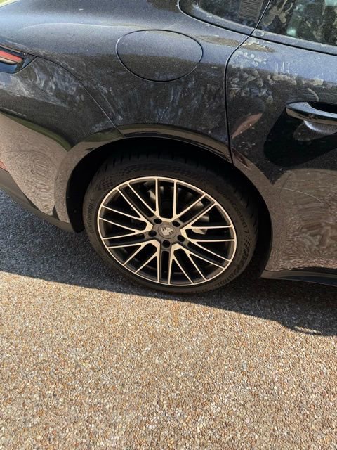 Used 2024 Porsche Panamera 4 image 4