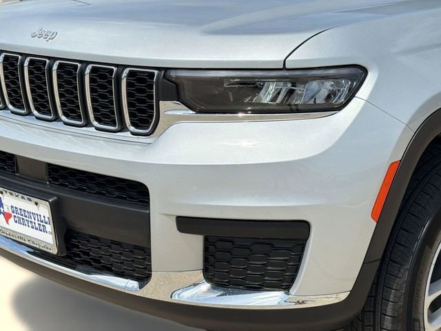 New 2026 Jeep Grand Cherokee L Laredo AWD/4WD image 11