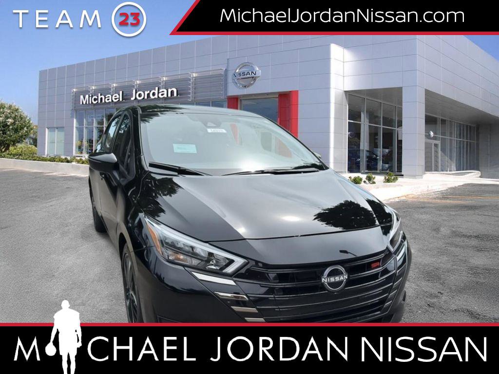 New 2025 Nissan Versa SR