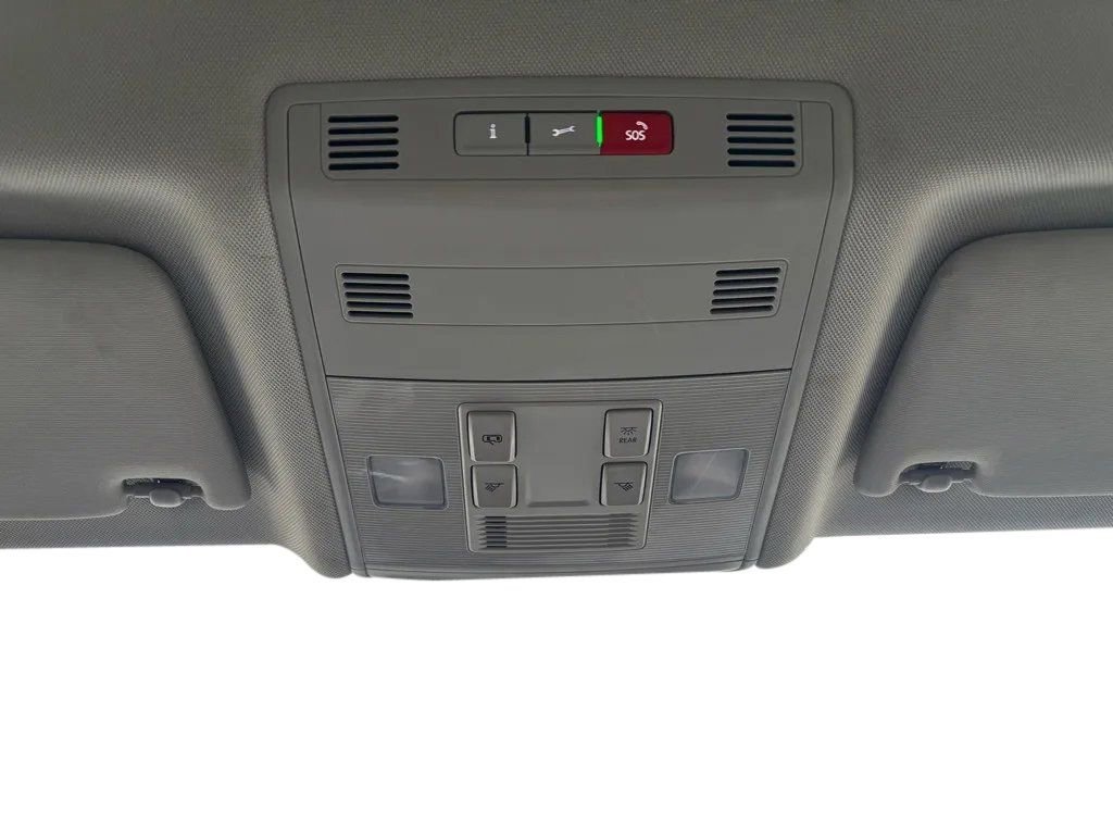 Used 2022 Volkswagen Jetta S image 17