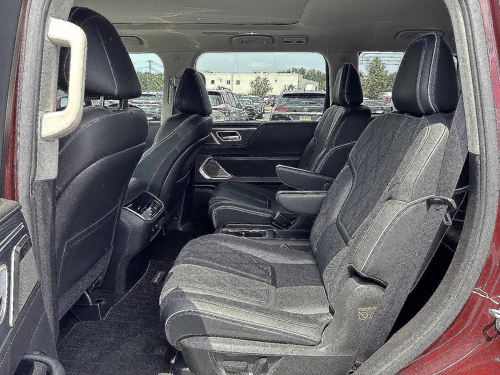Certified 2025 INFINITI QX80 Sensory w/ Exterior Package AWD/4WD image 24