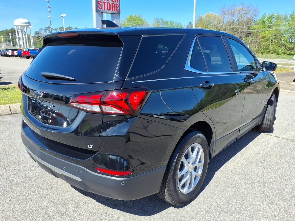 Used 2024 Chevrolet Equinox LT w/ LPO, Floor Liner Package FWD image 13
