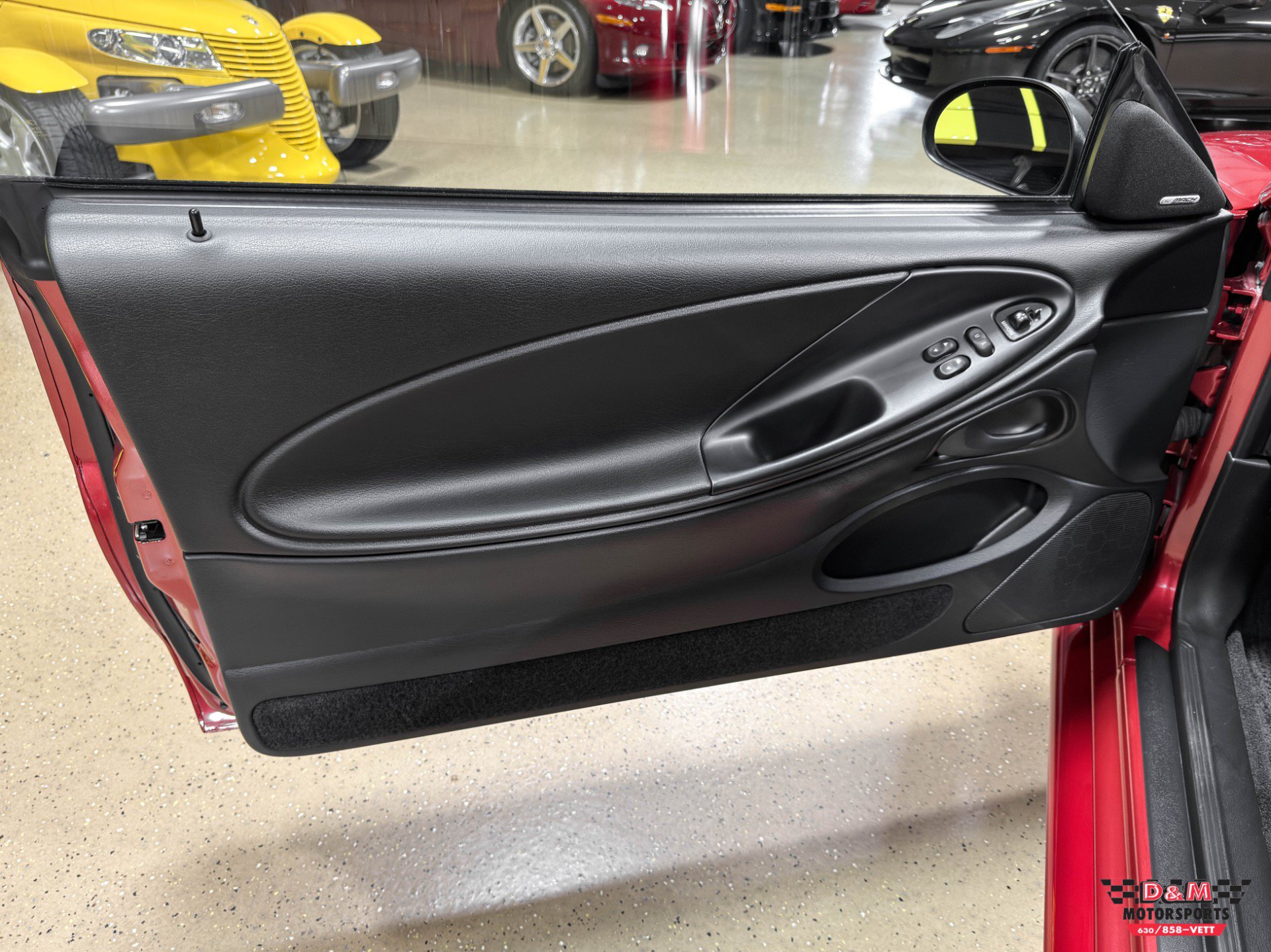 Used 1996 Ford Mustang Cobra RWD image 28