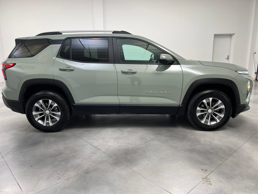 Used 2025 Chevrolet Equinox LT w/ Convenience Package II AWD/4WD image 10