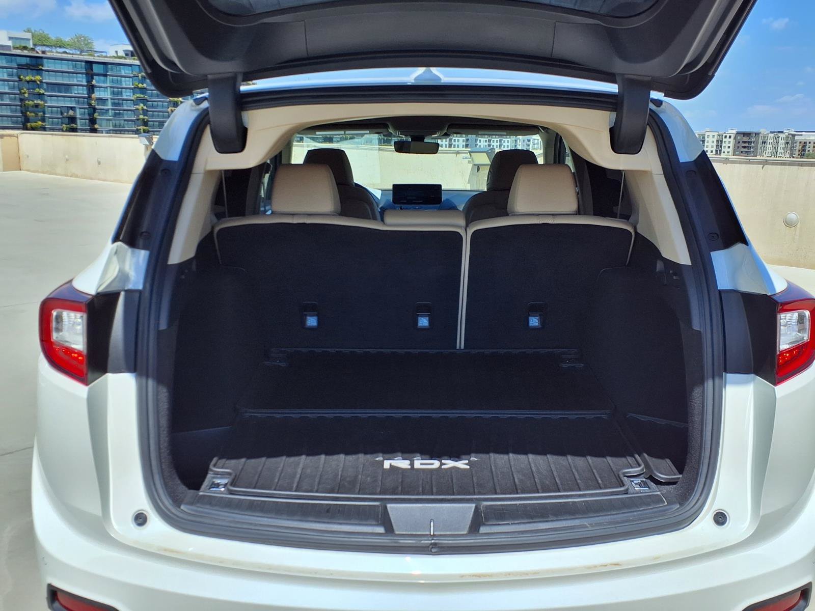 Used 2019 Acura RDX w/ Technology Package FWD image 16