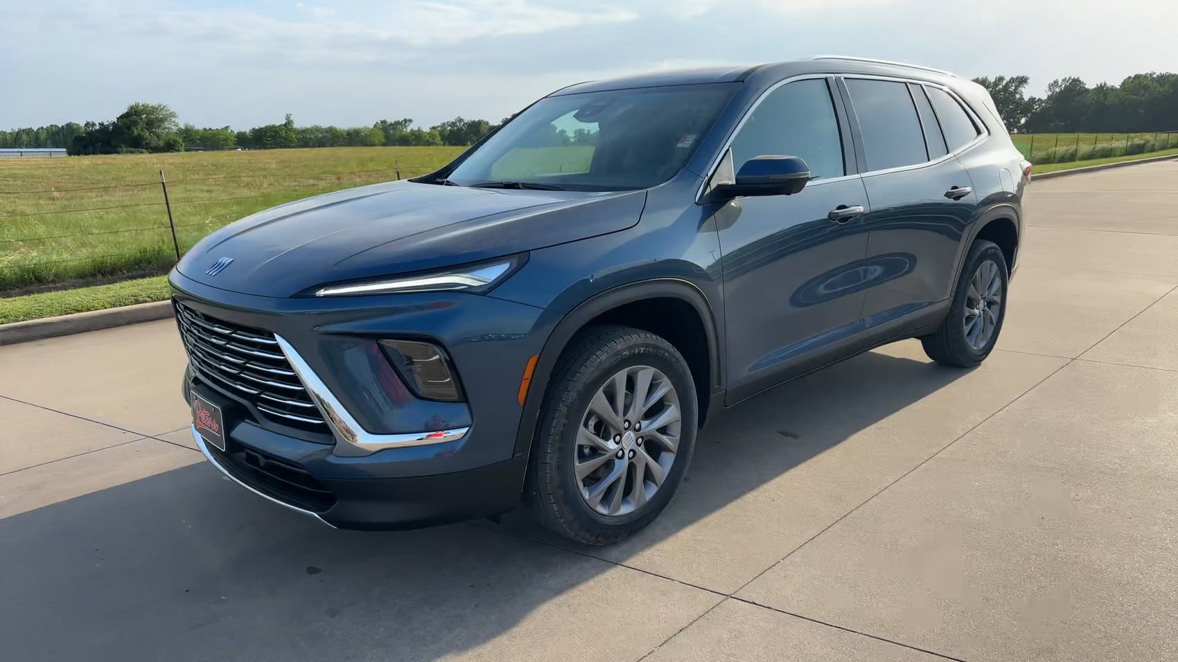 New 2026 Buick Enclave Preferred w/ Power Package FWD image 5