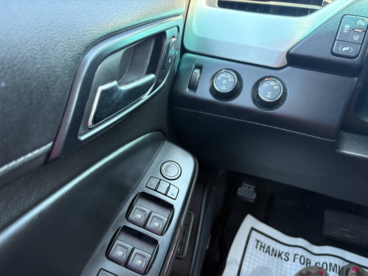 Used 2015 GMC Yukon SLT AWD/4WD image 27