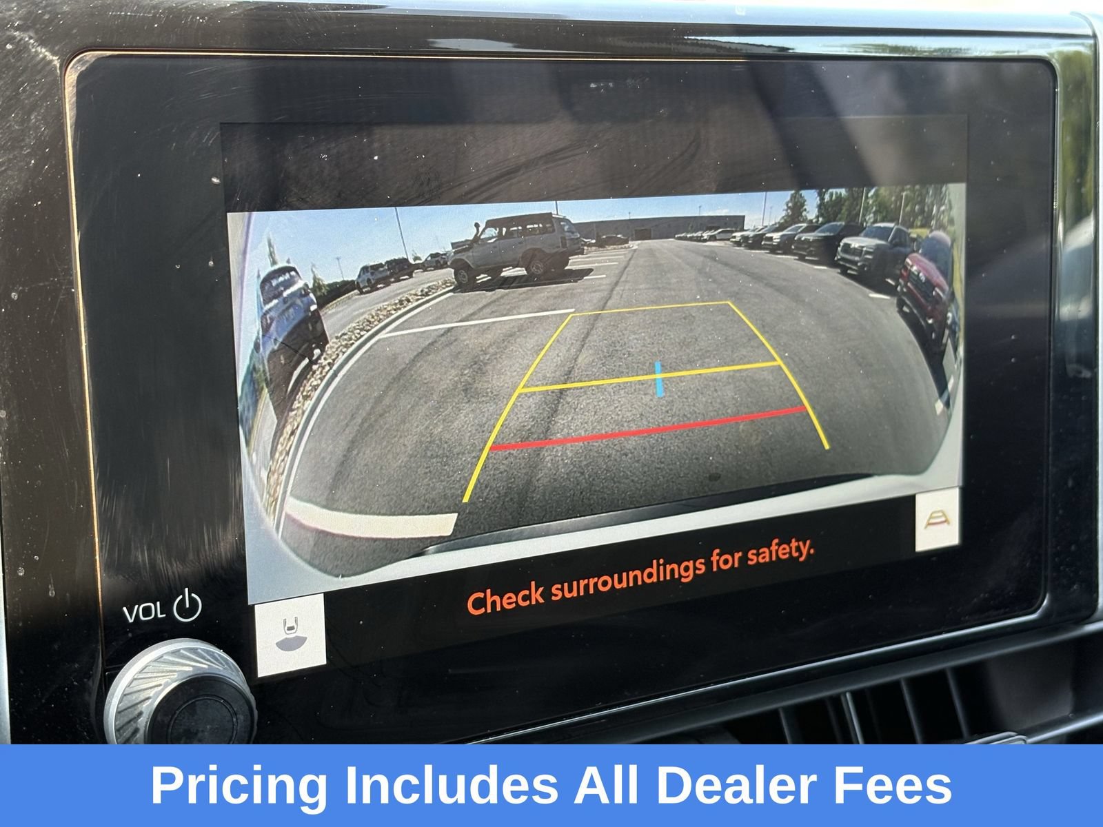 Used 2023 Toyota RAV4 LE FWD image 23