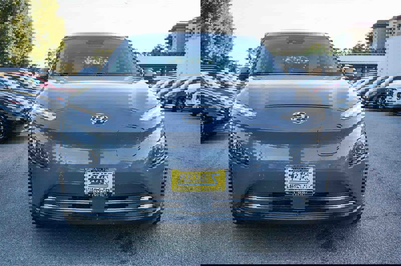 Used 2022 Hyundai Kona Limited image 2