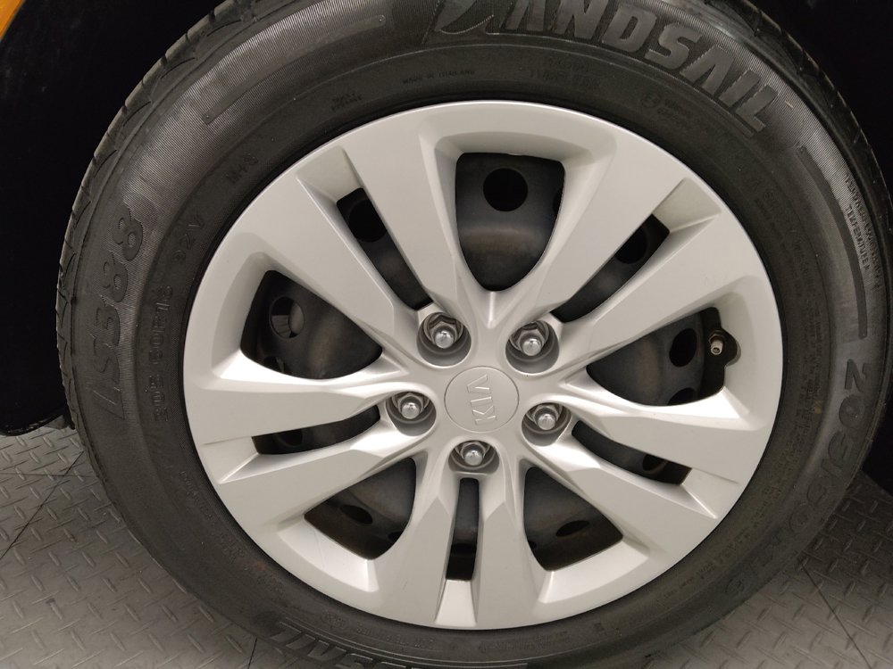 Used 2021 Kia Soul LX image 31