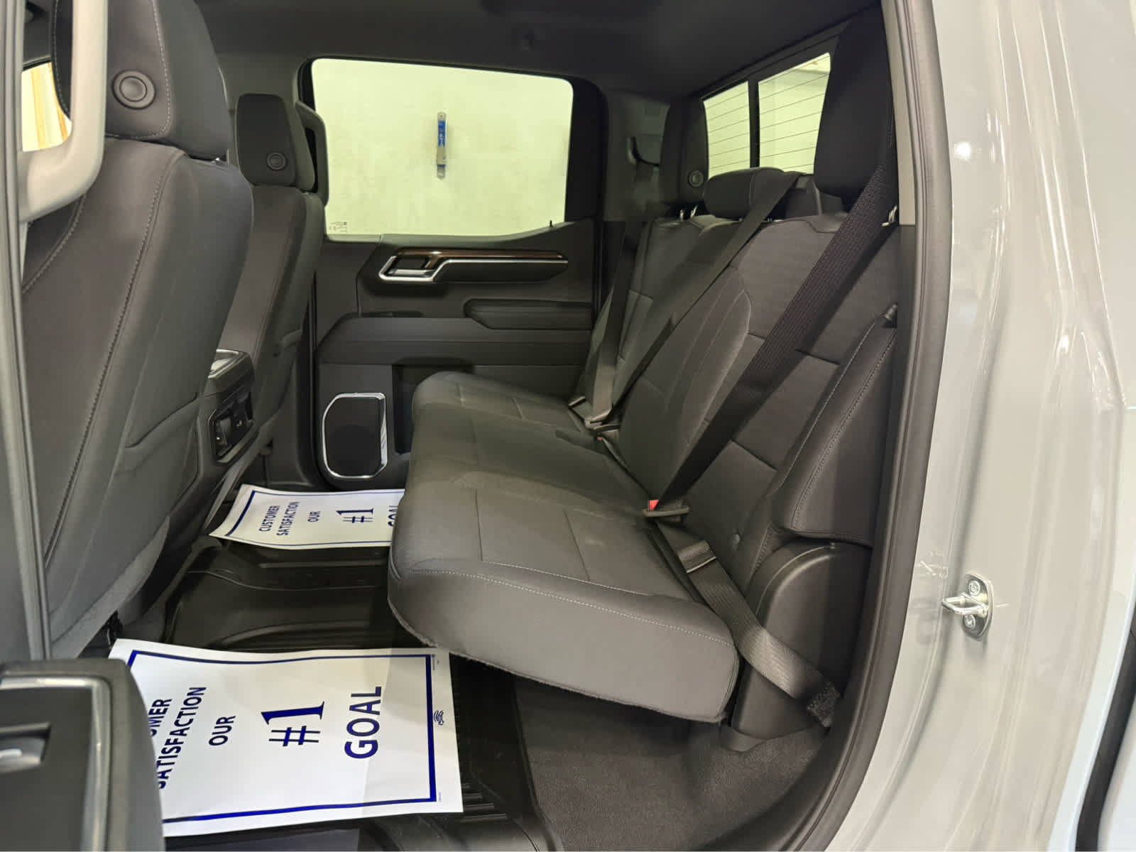 Used 2024 Chevrolet Silverado 1500 RST w/ Convenience Package II AWD/4WD image 20