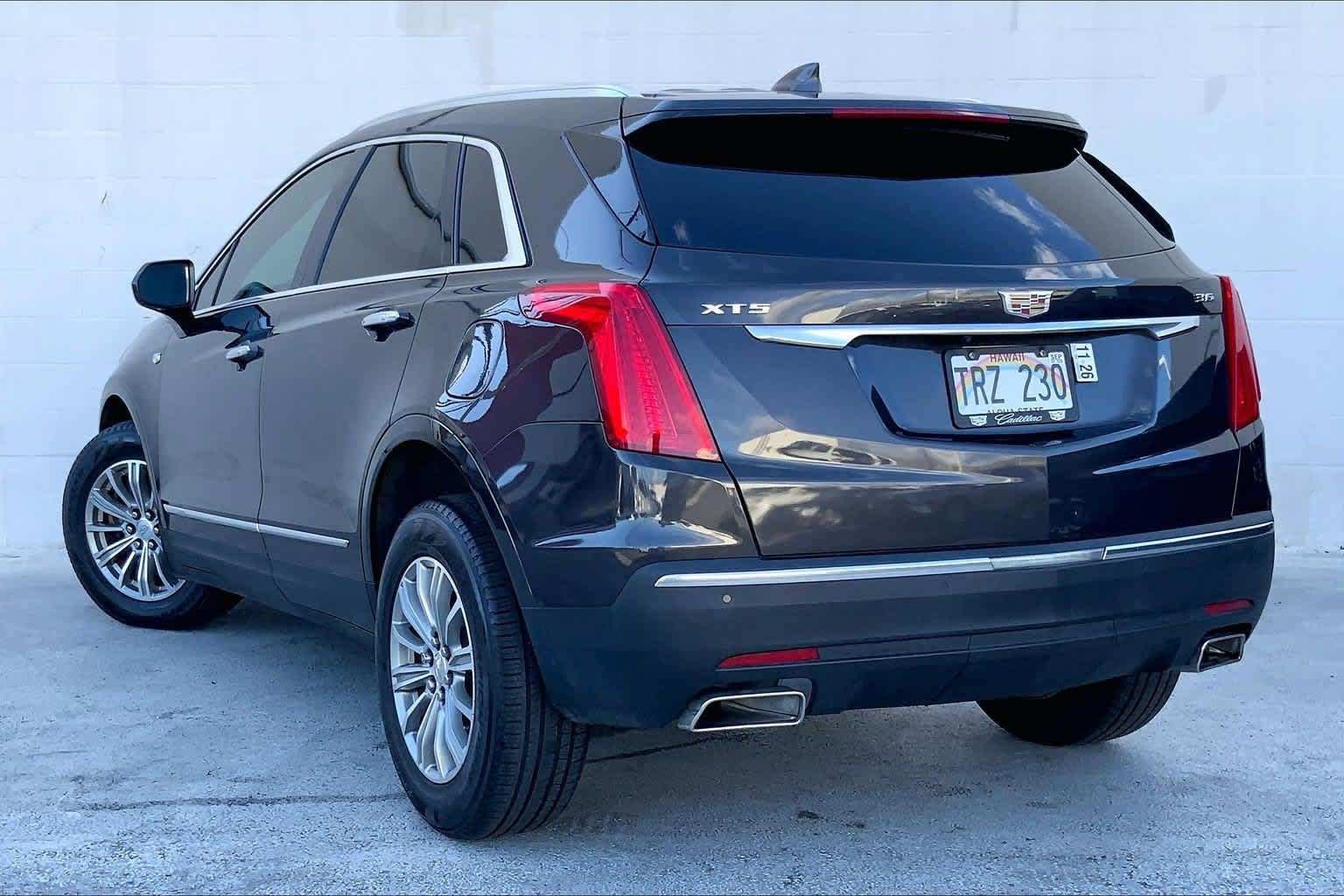 Used 2019 Cadillac XT5 Luxury FWD image 4