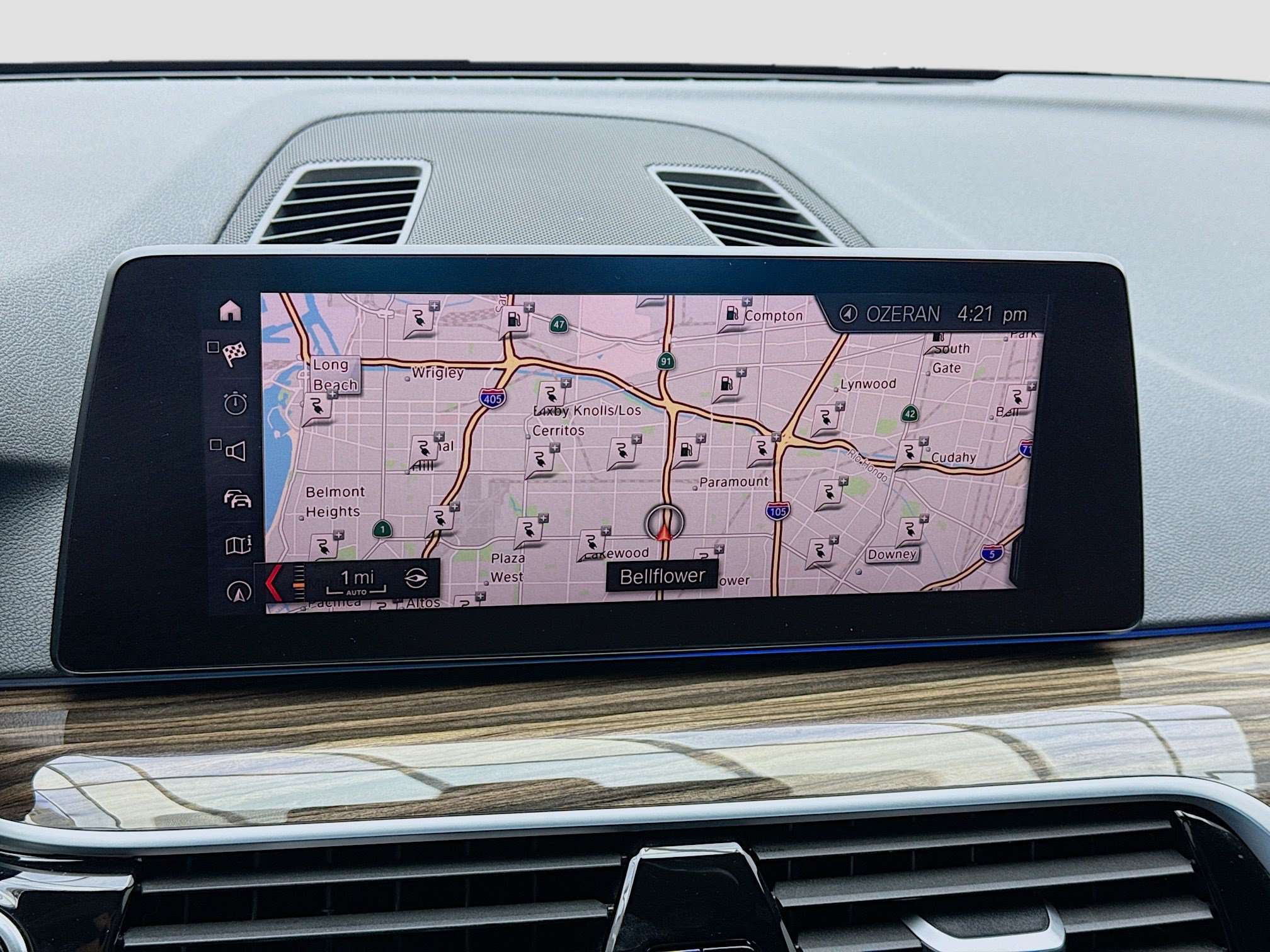 Used 2019 BMW 530e RWD image 9