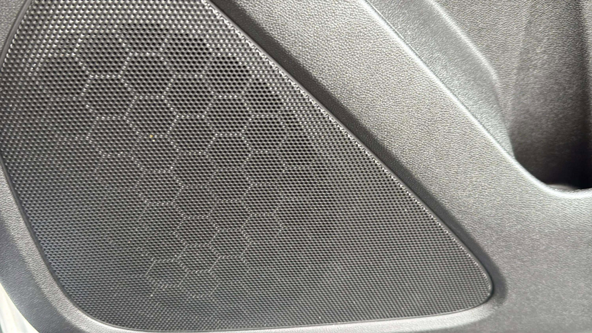 Used 2021 Chevrolet Equinox LT image 36