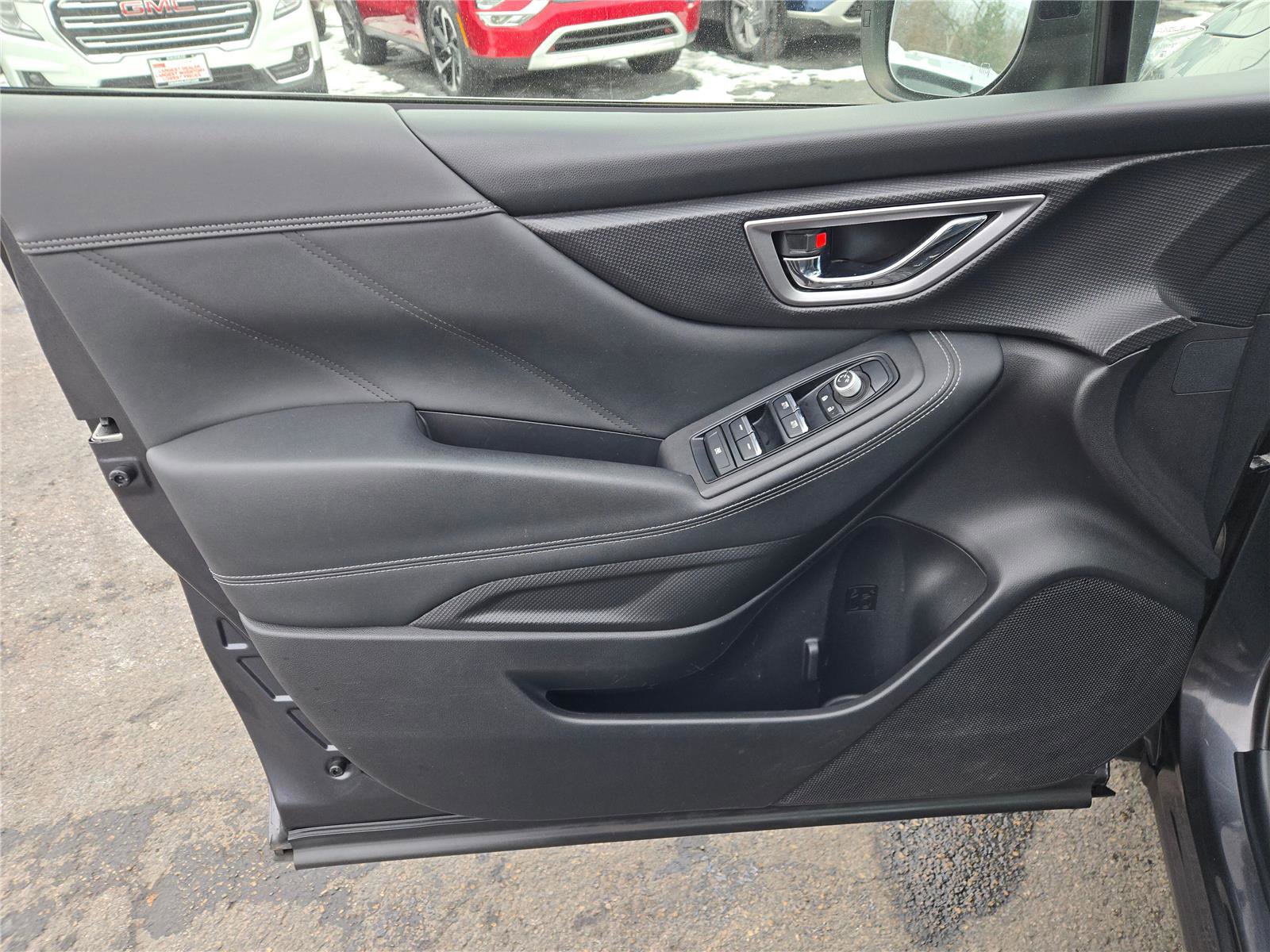 Used 2019 Subaru Forester Limited image 22